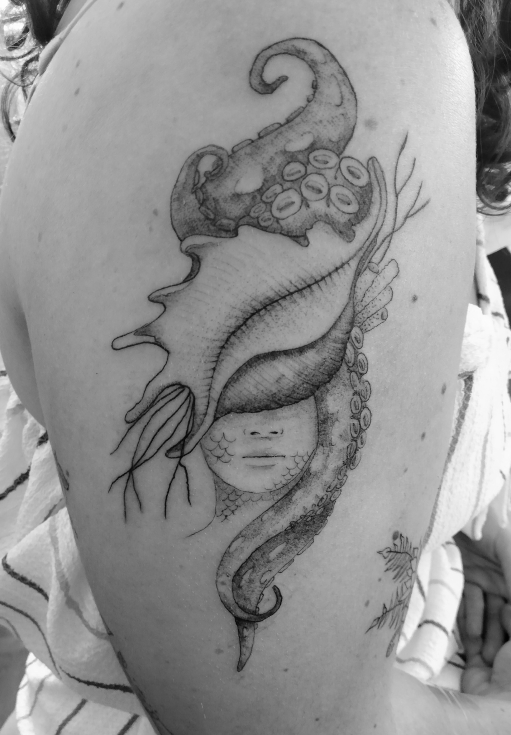 tattoo octopus girl